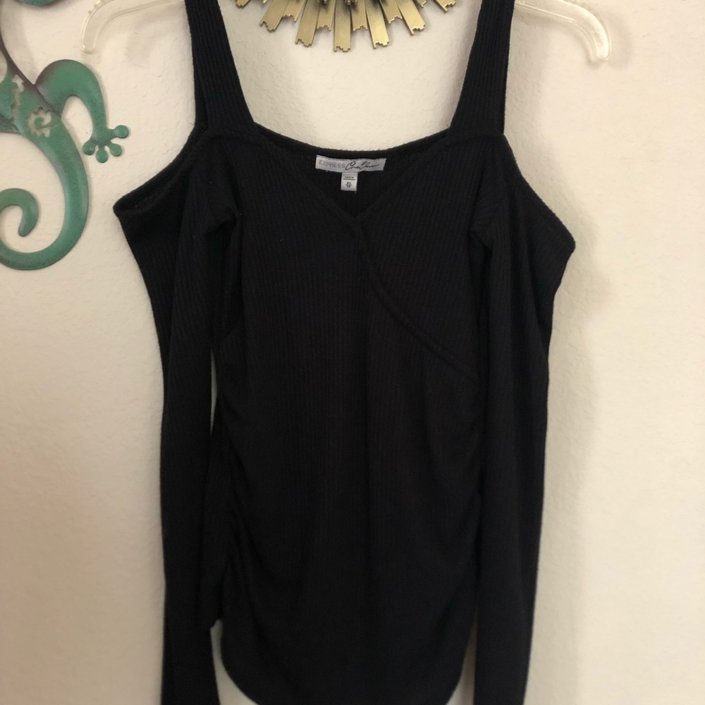 !!!SOLD!!! Express Ribbed Ruched Cold Shoulder Top - Picture 2 of 6